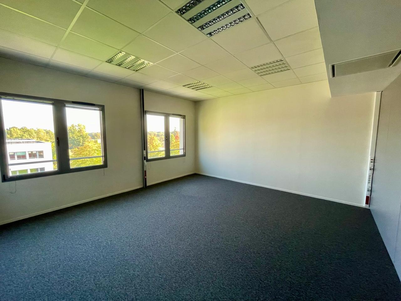 Bureau Orvault 335m² Location bureau Orvault Loire-Atlantique OLBUR2426391 4